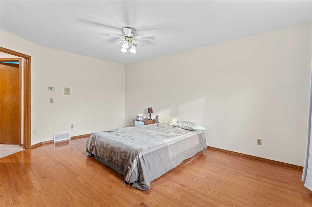 1024 Santana Road Northwest, Calgary – Residential Detached Listing Photo 35