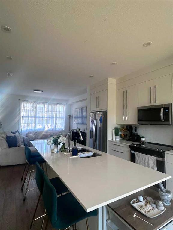 Photo of Listing #A2260614