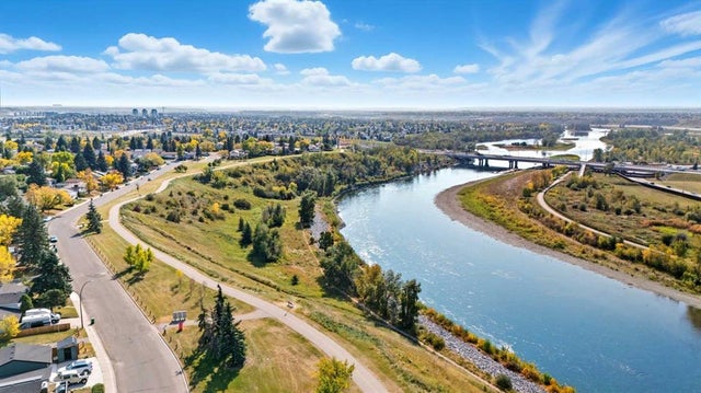 124 Lynnbrook Road Se, Calgary