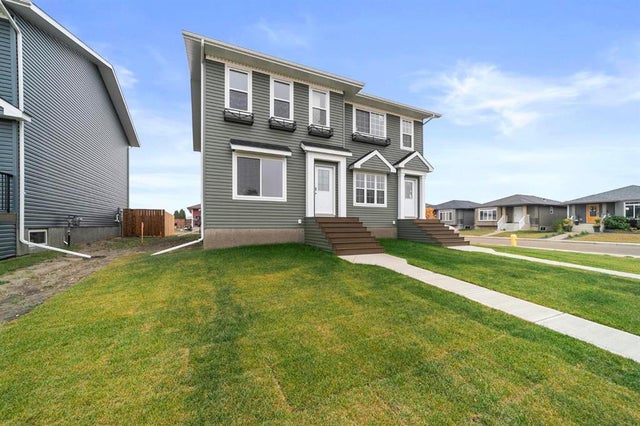 7311a 44b Avenue, Camrose