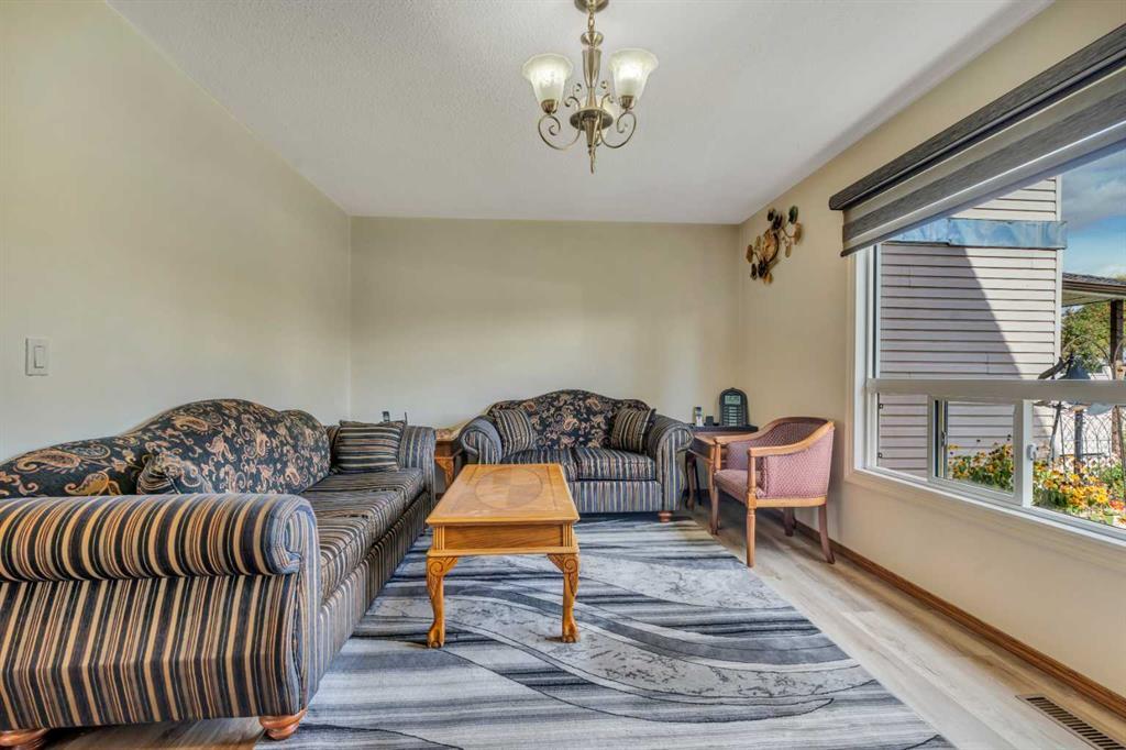 713 44 Street Southeast, Calgary – Residential Row/Townhouse Listing Photo 13