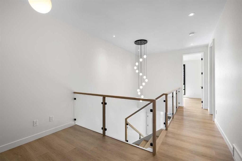 3c Willow Crescent Southwest, Calgary – Residential Semi Detached Listing Photo 14