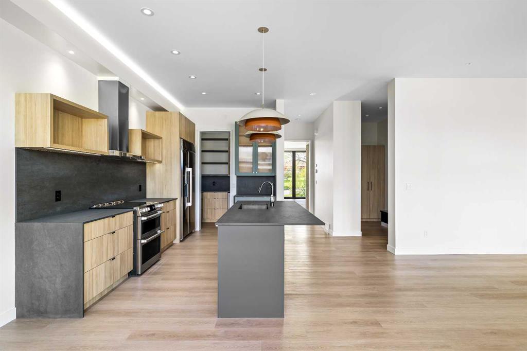 3c Willow Crescent Southwest, Calgary – Residential Semi Detached Listing Photo 8