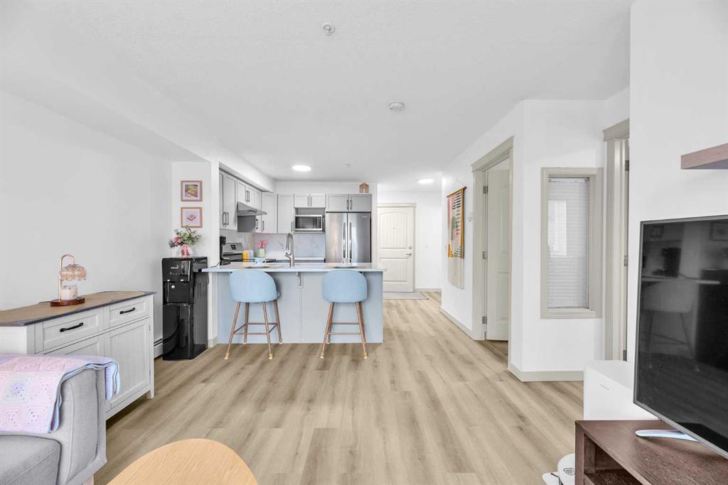 2214, 175 Panatella Hill Northwest, Calgary – Residential Apartment Listing Photo 11