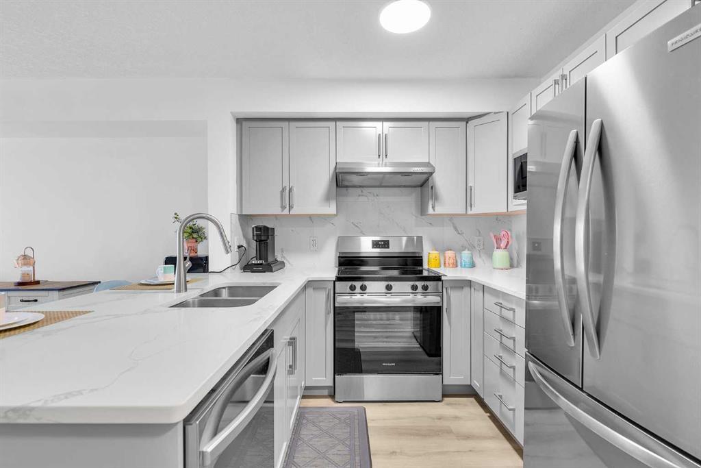 2214, 175 Panatella Hill Northwest, Calgary – Residential Apartment Listing Photo 4