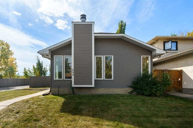 204 Mckerrell Way Se, Calgary