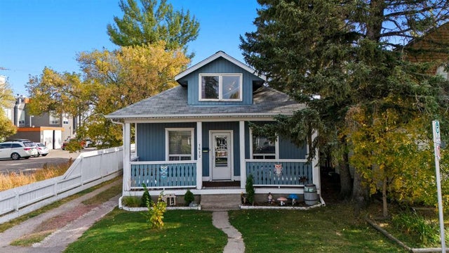 1612 2a Street Nw, Calgary