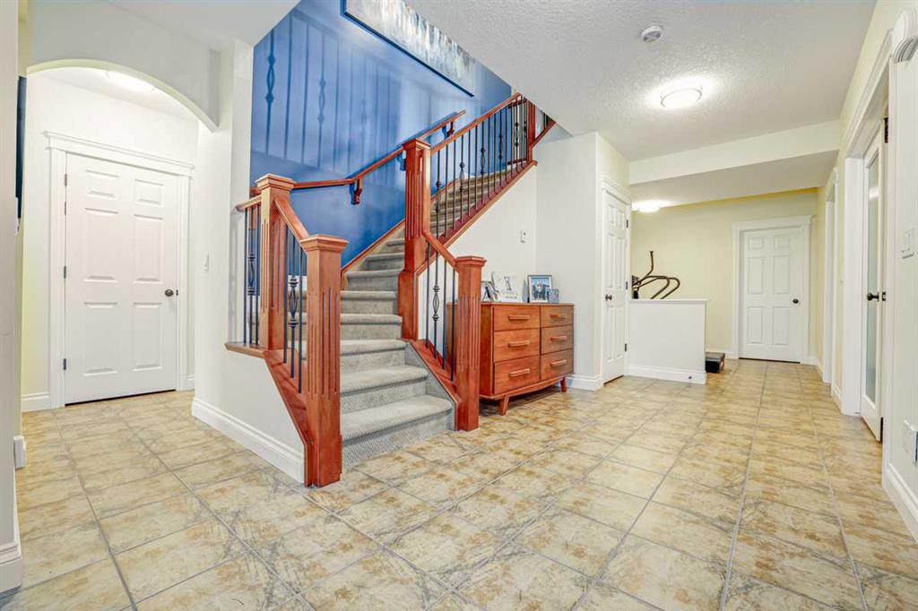 462 Crystal Green Manor, Okotoks – Residential Detached Listing Photo 20