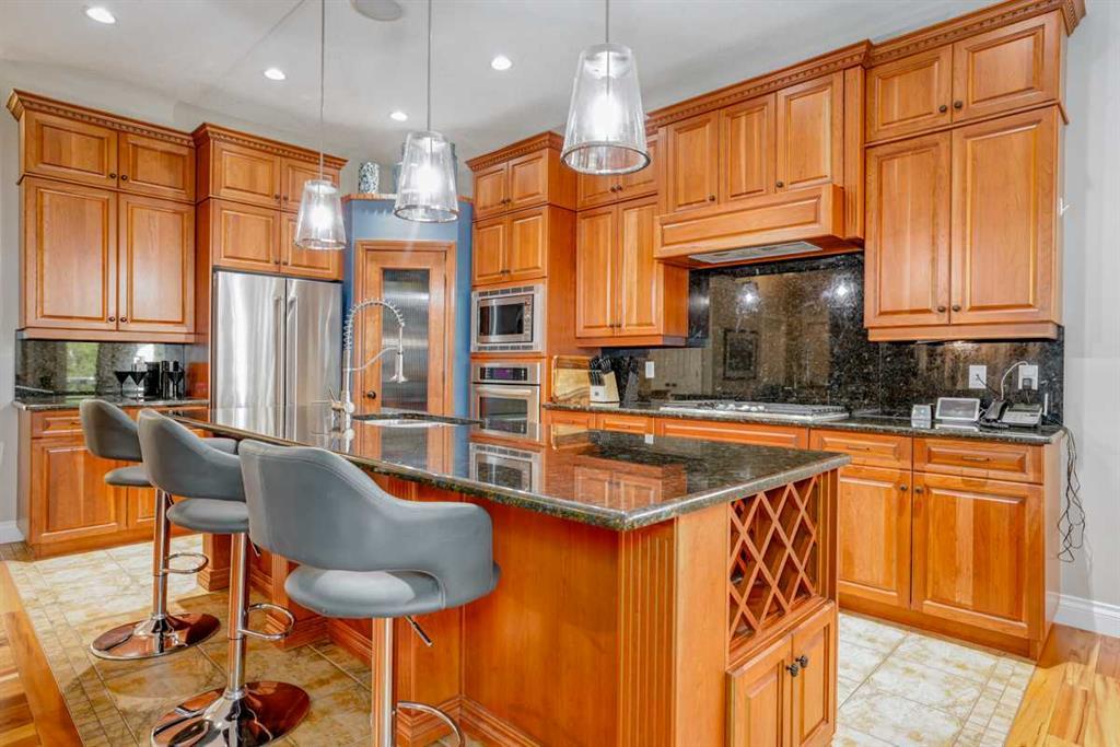 462 Crystal Green Manor, Okotoks – Residential Detached Listing Photo 7