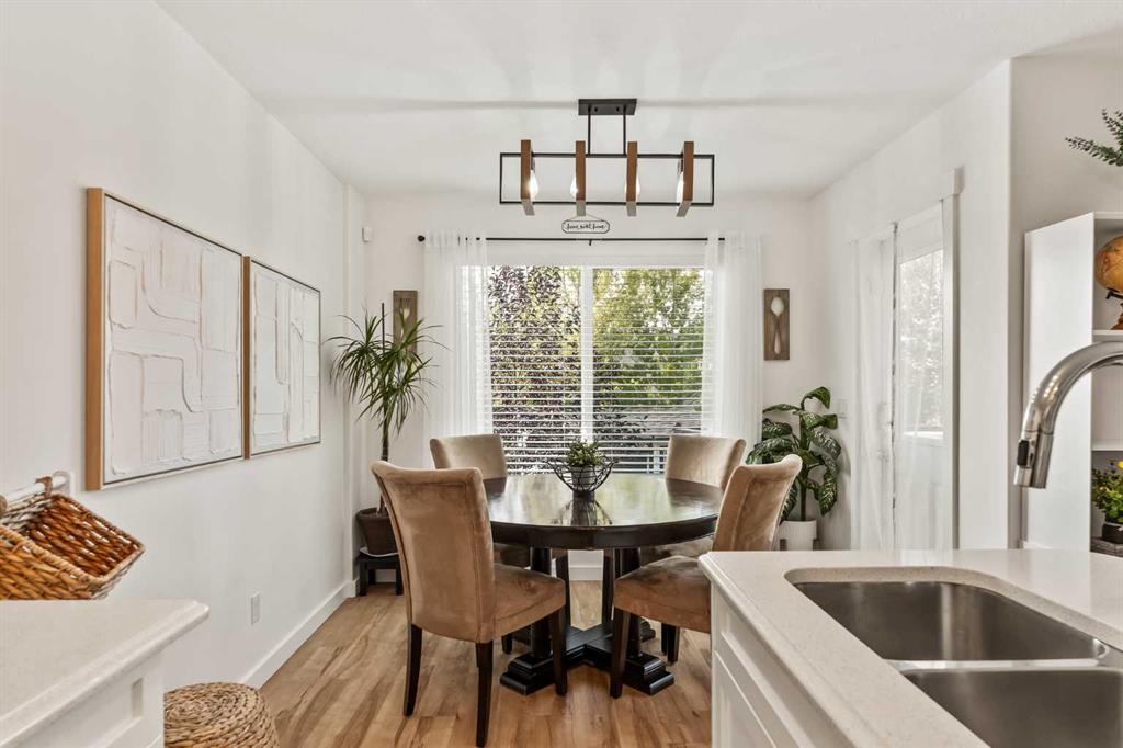 151 Kingsbridge Road Se Airdrie Alberta T4A 0M2 Kings Heights Home For Sale