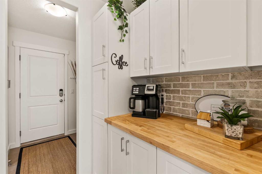 151 Kingsbridge Road Se Airdrie Alberta T4A 0M2 Kings Heights Home For Sale