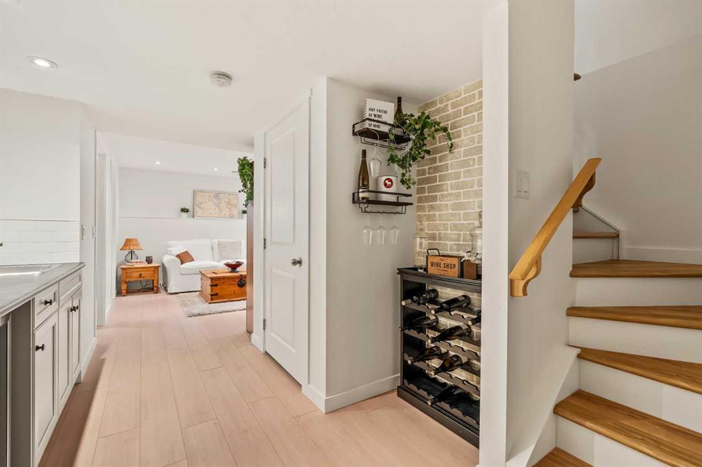 151 Kingsbridge Road Se Airdrie Alberta T4A 0M2 Kings Heights Home For Sale