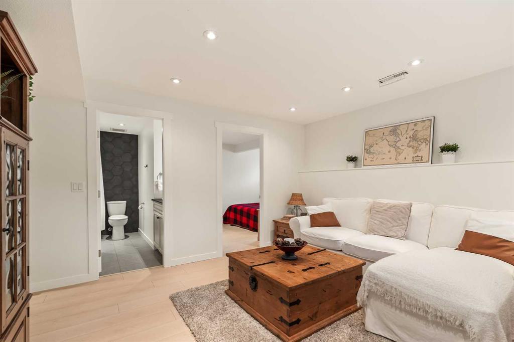 151 Kingsbridge Road Se Airdrie Alberta T4A 0M2 Kings Heights Home For Sale