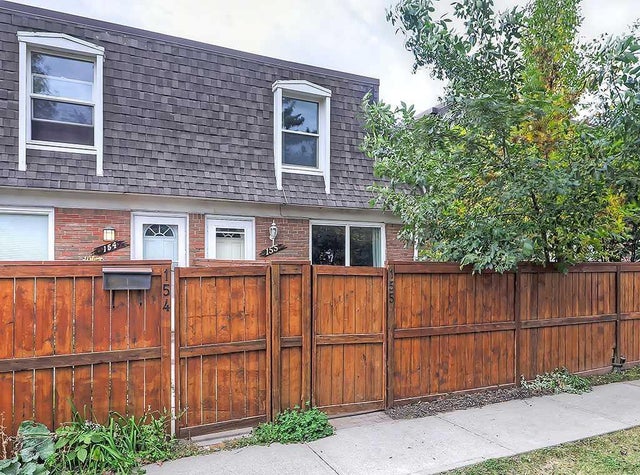 155, 330 Canterbury Drive Sw, Calgary