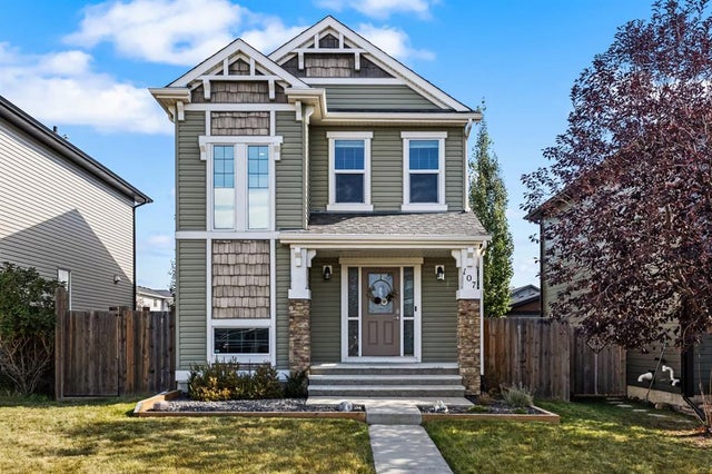 107 Drake Landing Loop, Okotoks