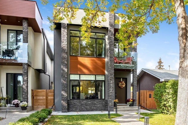 3717 41 Street Sw, Calgary