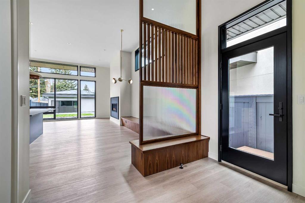 3d Willow Crescent Southwest, Calgary – Residential Detached Listing Photo 6