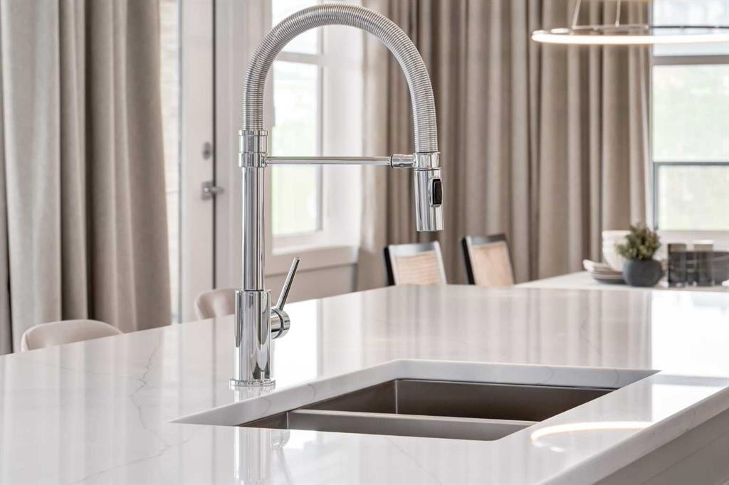 1306, 110 Greenbriar Place Northwest, Calgary – Residential Apartment Listing Photo 16