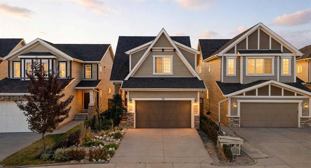 78 Copperpond Street Se, Calgary