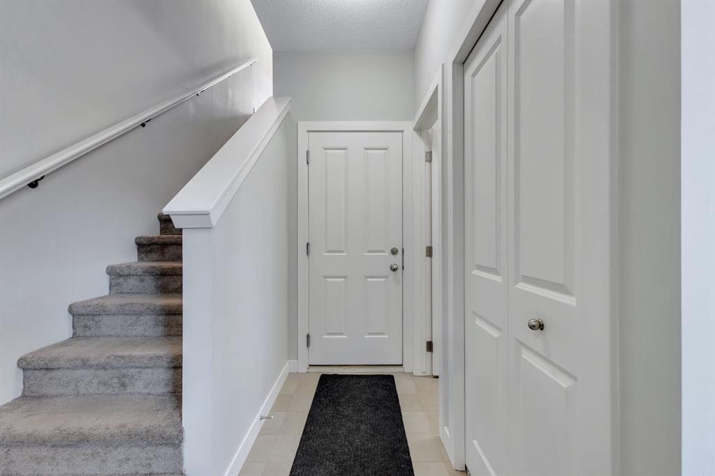 2306 Jumping Pound Common, Cochrane – Residential Row/Townhouse Listing Photo 14