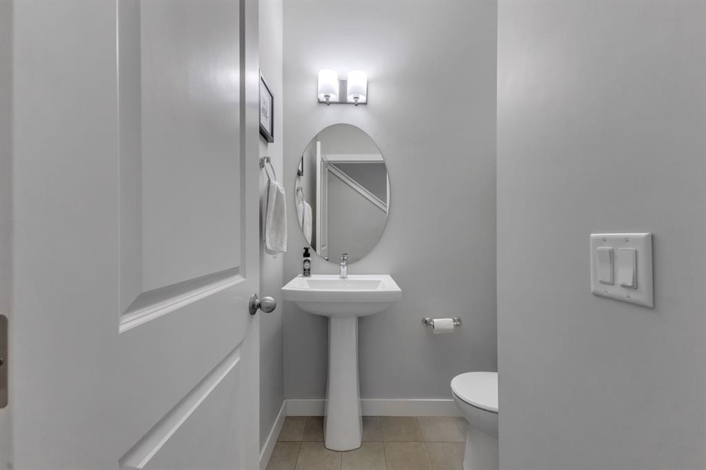 2306 Jumping Pound Common, Cochrane – Residential Row/Townhouse Listing Photo 15