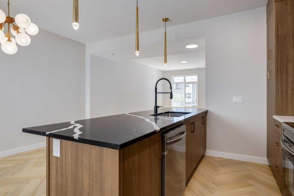 7173 Rangeview Avenue Southeast, Calgary – Residential Row/Townhouse Listing Photo 10