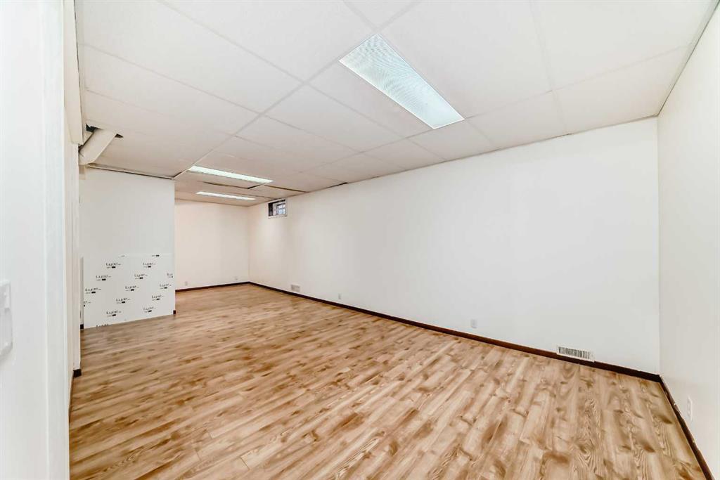 656 Woodbine Boulevard Southwest, Calgary – Residential Detached Listing Photo 30