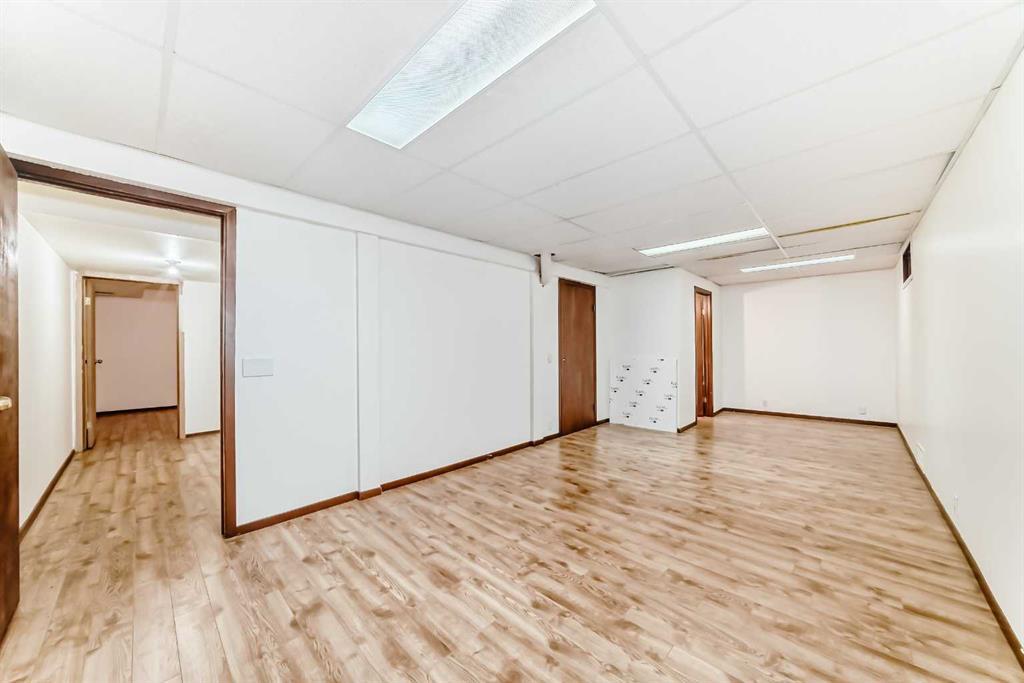 656 Woodbine Boulevard Southwest, Calgary – Residential Detached Listing Photo 31