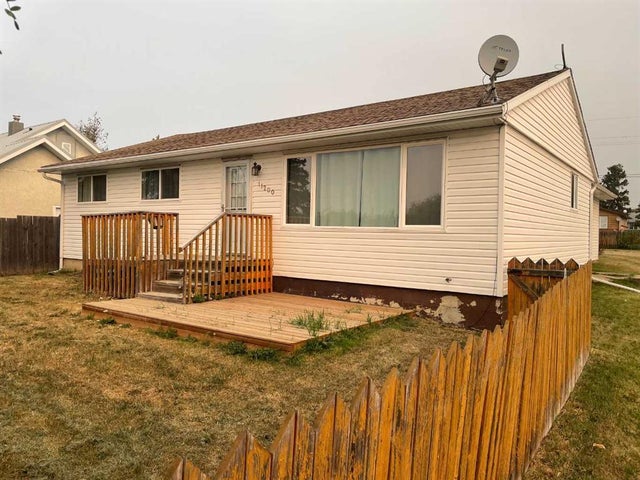 11200 106 Ave, Fairview