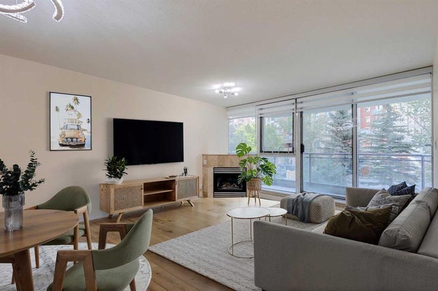 209, 1108 6 Avenue Sw, Calgary