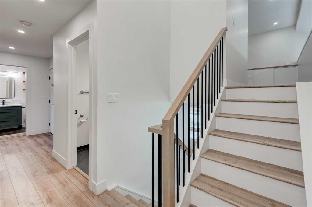 17 Millrise Lane Southwest, Calgary – Residential Semi Detached Listing Photo 17