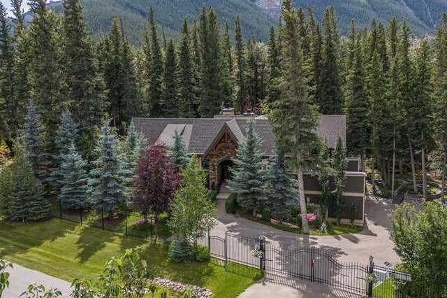 9 Mountaineer Close, Lac Des Arcs