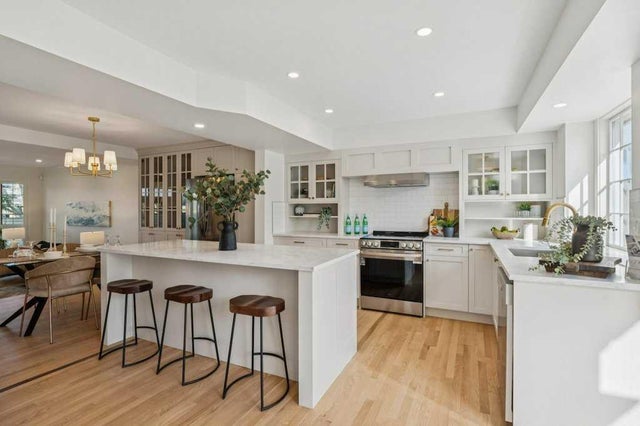 147, 3437 42 Street Nw, Calgary