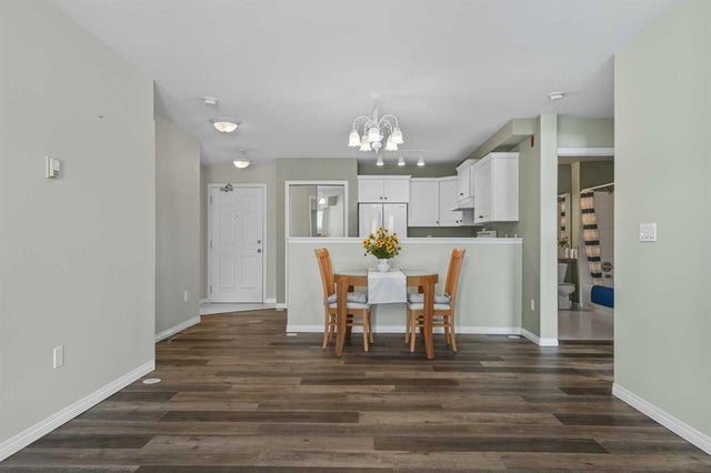208, 6118 53 Avenue, Red Deer
