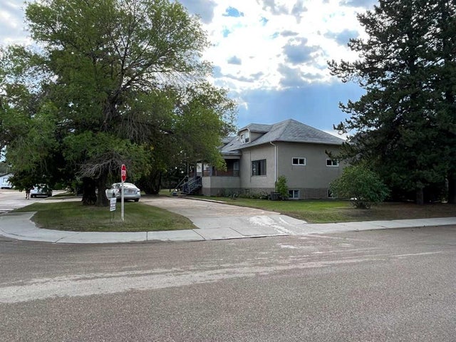 4526 52 Street, Vermilion