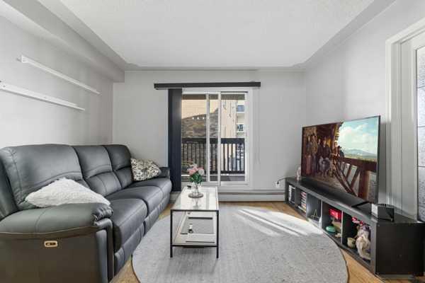 206, 104 24 Avenue Southwest, Calgary – Residential Apartment Listing Photo 2