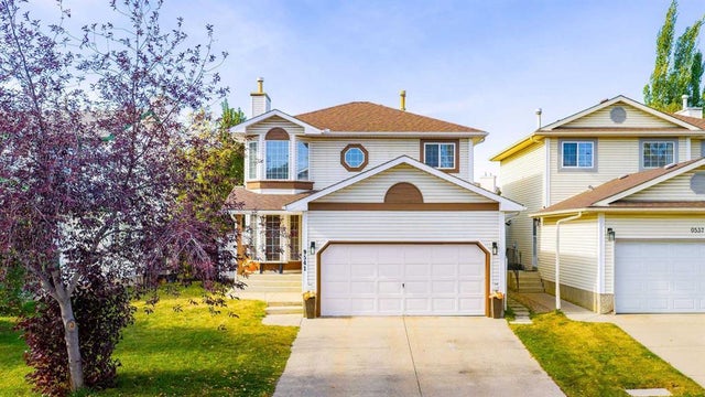 9541 21 Street Se, Calgary