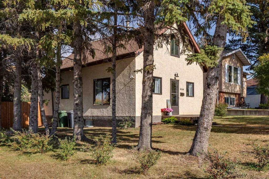 5120 53 Avenue, Ponoka
