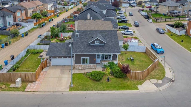 4 Saddlecreek Terrace Ne, Calgary