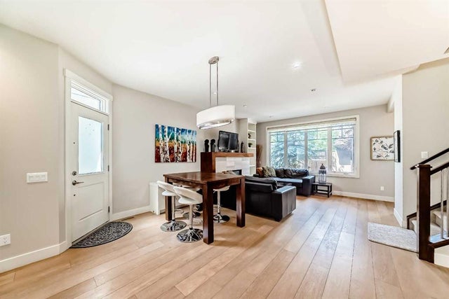 2, 924 3 Avenue Nw, Calgary