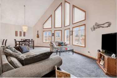 10816 Stern Cres, Grande Cache