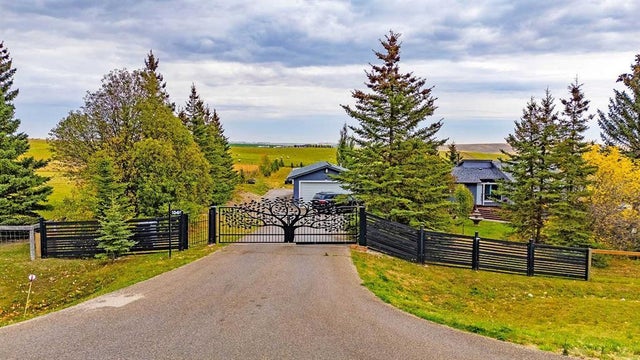 104 Hill Spring Meadows, Rural Rocky View County