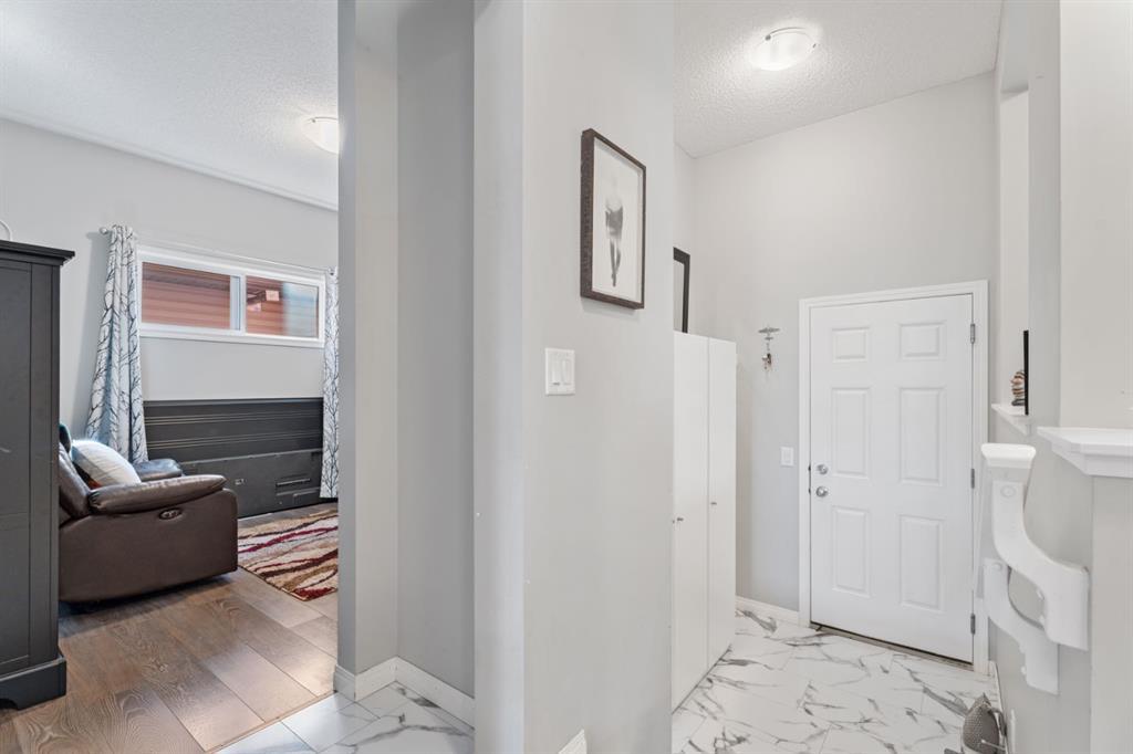 178 Buckskin Way, Cochrane – Residential Detached Listing Photo 10