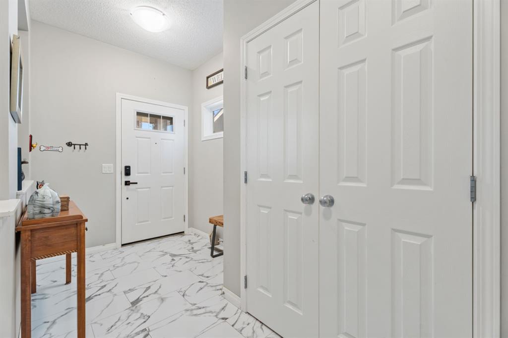 178 Buckskin Way, Cochrane – Residential Detached Listing Photo 11