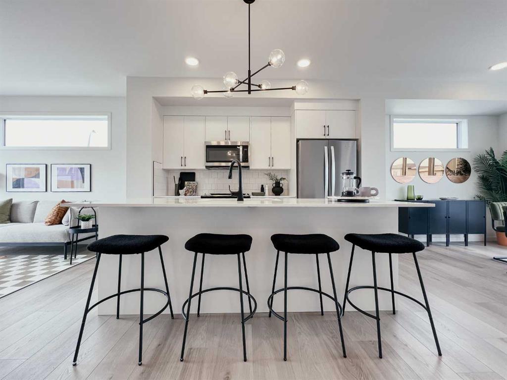 147 Arbour Lake Court Northwest, Calgary – Residential Row/Townhouse Listing Photo 2