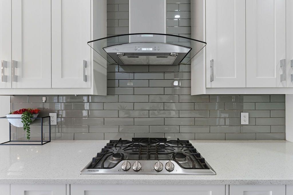 240 Nolanhurst Crescent Northwest, Calgary – Residential Detached Listing Photo 12