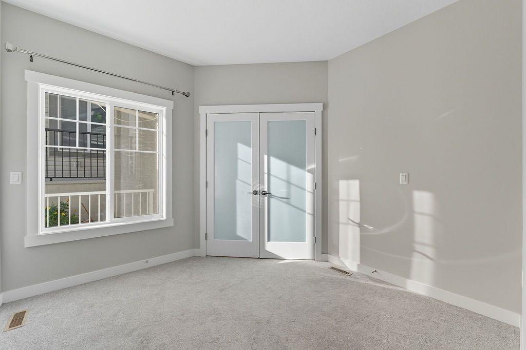 240 Nolanhurst Crescent Northwest, Calgary – Residential Detached Listing Photo 2