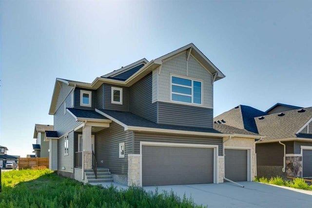 52 Dawson Wharf Mount, Chestermere