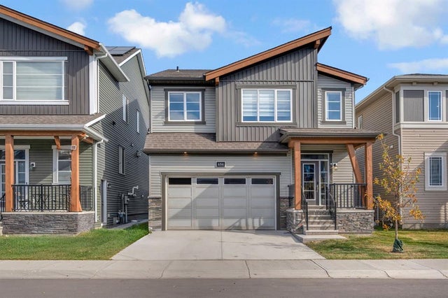 151 Carringham Way Nw, Calgary