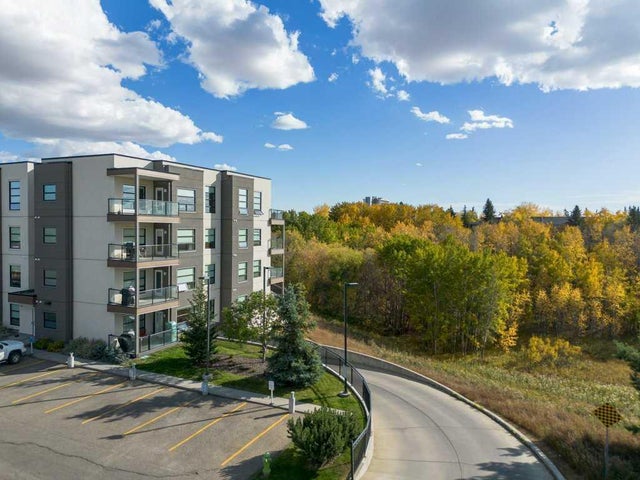401, 5110 36 Street, Red Deer